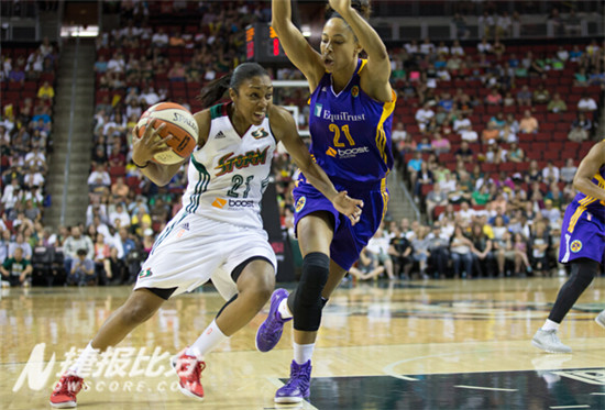 WNBA�籩VS�𻨳�����ʾ���𻨸�������